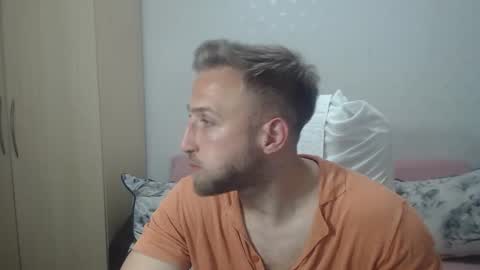 Mr Blond online show from May 17, 9:22 pm