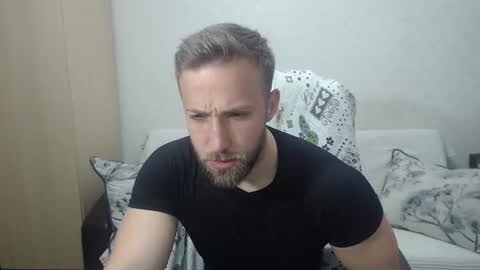 Mr Blond online show from April 24, 7:49 pm