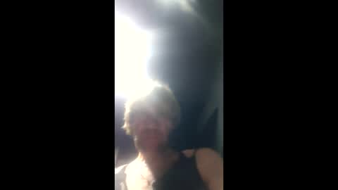 blondeboi72 online show from March 7, 10:57 am