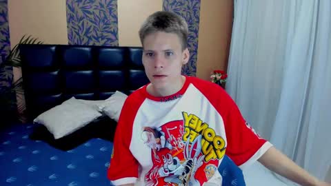 Snapshot of blondie_lover69 chatting on March 2, 8:03 pm Maleeth online show from March 2, 8:03 pm