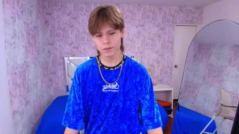 Snapshot of blondie_lover69 chatting on September 14, 8:33 pm Maleeth online show from September 14, 8:33 pm
