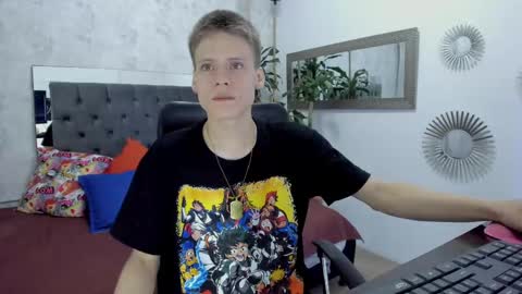 Snapshot of blondie_lover69 chatting on March 1, 8:10 pm Maleeth online show from March 1, 8:10 pm