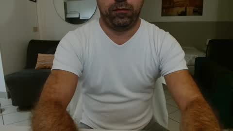 Snapshot of blop99 chatting on October 15, 8:27 pm Blop online show from October 15, 8:27 pm