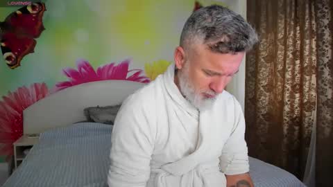 Nico online show from December 18, 7:04 am