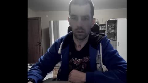 Runaway online show from January 12, 3:05 pm