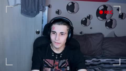 SONNYVAN online show from November 13, 1:21 am