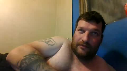 bluedemoneyes1986 online show from February 8, 6:33 am