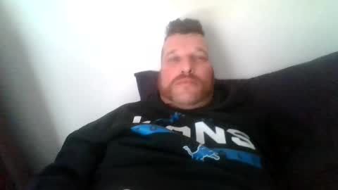 bluedemoneyes1986 online show from February 19, 8:20 pm