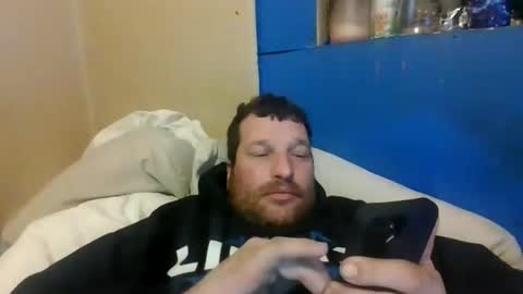 bluedemoneyes1986 online show from February 7, 4:16 am