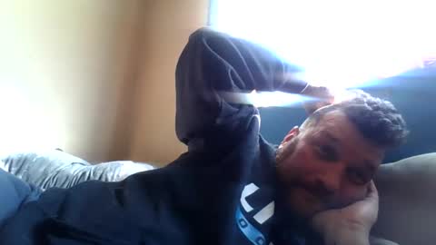 bluedemoneyes1986 online show from February 25, 4:00 pm