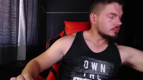 blueeyeboy0 online show from December 5, 4:53 am