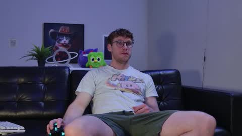 blueeyedtallguy online show from October 21, 2:36 am