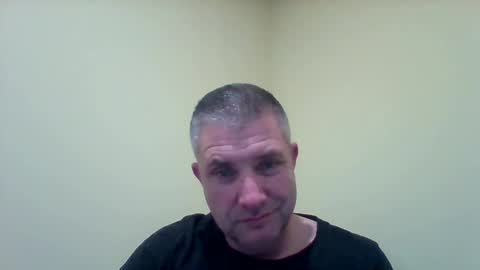 Snapshot of blueiceman5 chatting on February 16, 8:22 pm blueiceman5 online show from February 16, 8:22 pm