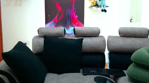 Snapshot of bluewolf247 chatting on October 28, 3:36 pm bluewolf247 online show from October 28, 3:36 pm