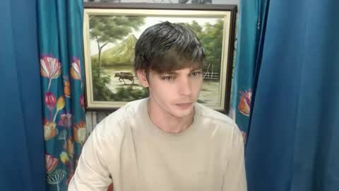 blueeyedboyisasia online show from May 17, 1:51 pm