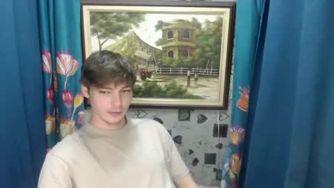blueeyedboyisasia online show from May 19, 4:51 am