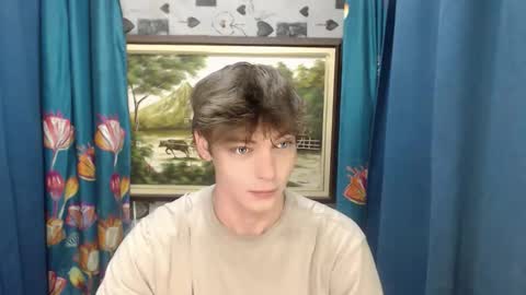 blueeyedboyisasia online show from May 6, 6:25 am
