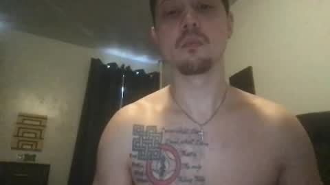 Snapshot of bmiichael327 chatting on February 5, 5:32 pm bmiichael327 online show from February 5, 5:32 pm