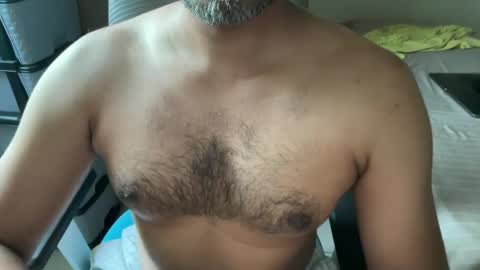 Snapshot of bmporn87 chatting on February 17, 12:05 pm Horny Ben online show from February 17, 12:05 pm