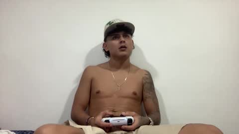 Bob  INDEPENDENT MODEL online show from April 27, 3:58 am