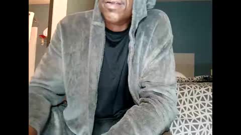 bobbiebone and company online show from May 18, 4:18 am