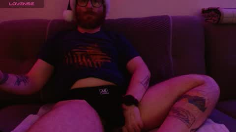 Bobby English online show from December 21, 9:39 am