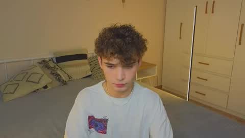 Snapshot of boicute chatting on October 26, 11:01 am GARYALEXPVT IS OPEN online show from October 26, 11:01 am