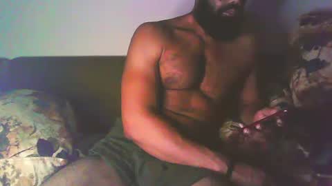 Snapshot of boldinddude chatting on September 29, 9:43 pm Chris B online show from September 29, 9:43 pm