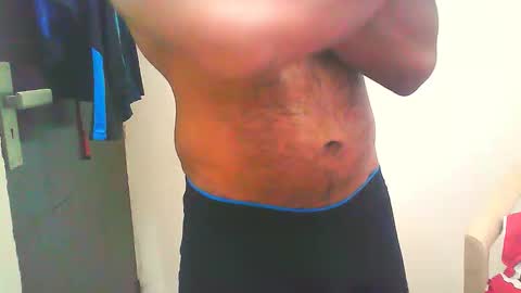 Snapshot of boldinddude chatting on October 13, 9:43 pm Chris B online show from October 13, 9:43 pm