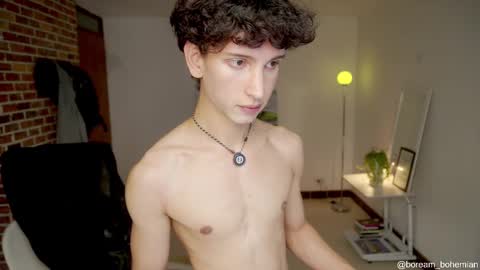 Snapshot of boream_ chatting on October 10, 1:05 pm Bream online show from October 10, 1:05 pm