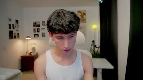 Bream online show from April 1, 2:36 pm