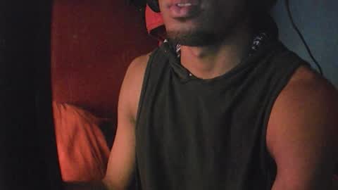 Snapshot of boss_playa98 chatting on September 11, 8:46 am boss_playa98 online show from September 11, 8:46 am