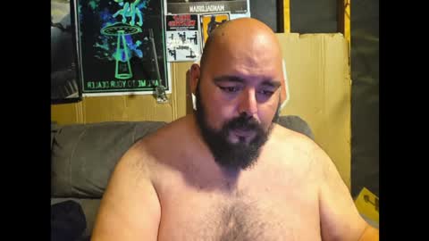 bossdeuce420 online show from April 3, 6:43 am