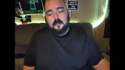 bossdeuce420 online show from April 18, 2:46 am