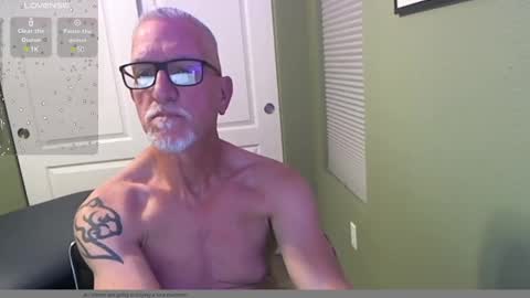 Snapshot of boxerunderwear chatting on January 22, 1:20 am Kev online show from January 22, 1:20 am