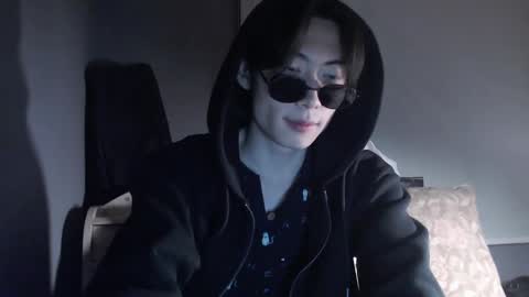 boxman556990 online show from January 17, 8:26 pm