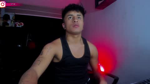 Snapshot of boy_nauthy chatting on February 11, 5:05 am boy_nauthy online show from February 11, 5:05 am