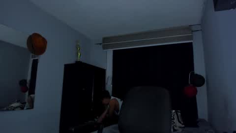 Snapshot of boy_nauthy chatting on March 10, 5:11 am boy_nauthy online show from March 10, 5:11 am
