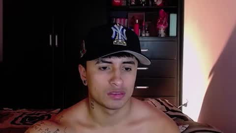 boy_nauthy online show from February 17, 1:04 am