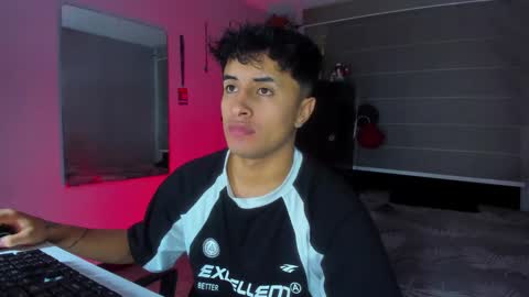 Snapshot of boy_nauthy chatting on January 13, 3:12 am boy_nauthy online show from January 13, 3:12 am