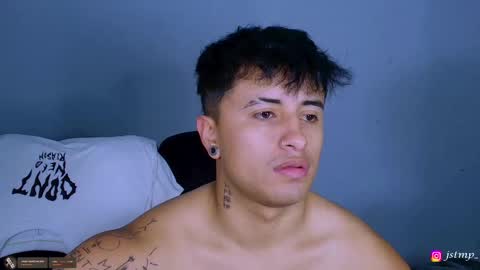 boy_nauthy online show from November 16, 7:16 pm