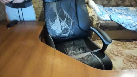 BoyApollon online show from November 17, 4:10 pm