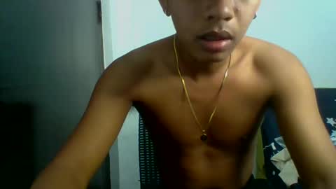 Snapshot of boyax16 chatting on December 11, 3:44 pm boyax16 online show from December 11, 3:44 pm