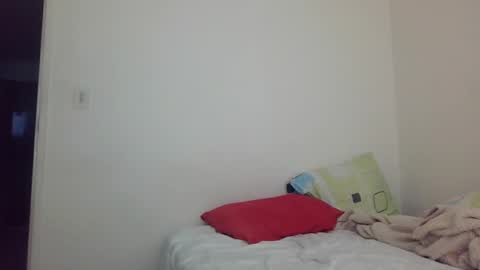 Snapshot of boycock777 chatting on March 12, 7:38 pm Tommy - OnFns tommy 874 online show from March 12, 7:38 pm