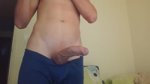 Snapshot of boycock777 chatting on February 20, 10:04 pm Tommy - OnFns tommy 874 online show from February 20, 10:04 pm