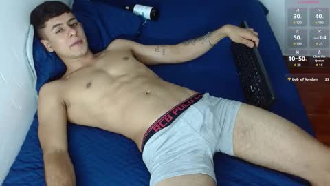 Snapshot of boyg_hots chatting on October 11, 8:57 pm boyg_hots online show from October 11, 8:57 pm
