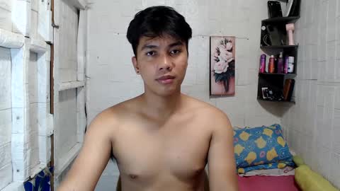 Snapshot of boyinyourfantasy chatting on January 18, 5:04 pm Dex online show from January 18, 5:04 pm