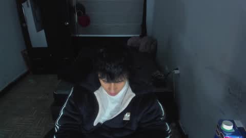 Snapshot of boylatin_777 chatting on January 9, 12:19 pm miguel online show from January 9, 12:19 pm