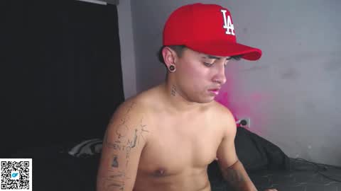 Snapshot of boylatin_777 chatting on September 18, 8:05 am miguel online show from September 18, 8:05 am