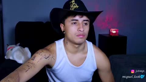 Snapshot of boylatin_777 chatting on October 16, 2:36 pm miguel online show from October 16, 2:36 pm